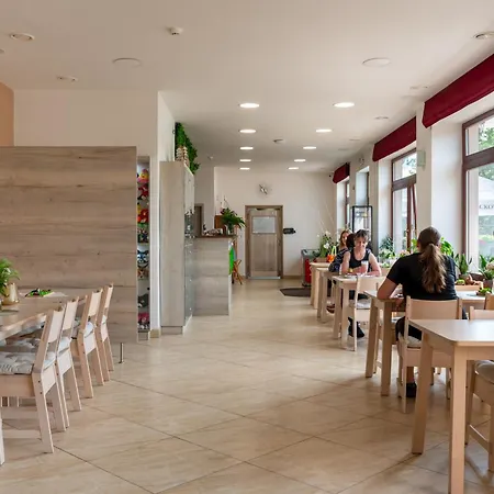Zlechov 酒店